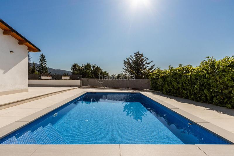 Foto e360a58f-2cab-4917-b689-a11d27edd7bb. House with heating parking in Matadepera