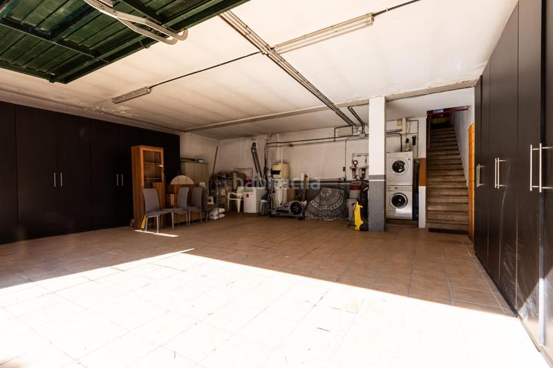 Foto ec80a3de-6023-4642-8436-8a2c2e9818da. House with heating parking in Matadepera