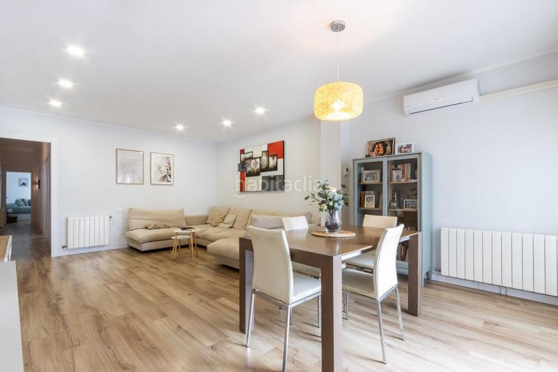 Foto d12f3ec2-1ed5-4d4d-a99c-5d72270e1f31. Haus mit heizung parking in Ca n'Aurell Terrassa