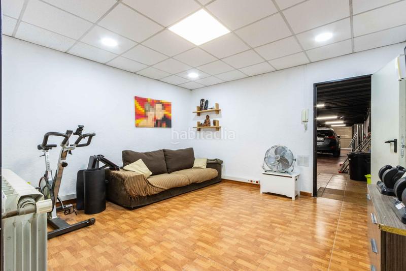 Foto e74cae81-40cd-462a-9a16-8d632aeac445. Haus mit heizung parking in Ca n'Aurell Terrassa