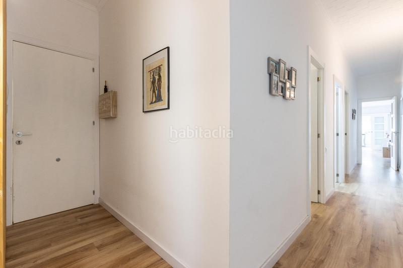 Foto e7d3d113-76fb-4dc5-b440-51d317ae9a1f. Haus mit heizung parking in Ca n'Aurell Terrassa