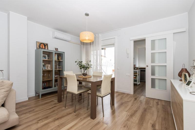 Foto e9730988-a7a6-47a0-a908-12bd6b3cdf5a. Haus mit heizung parking in Ca n'Aurell Terrassa