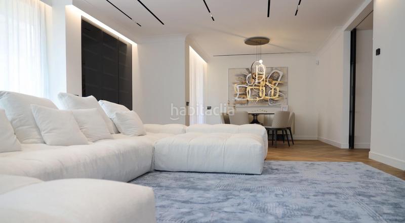 Foto 0cd7dbbd-d777-463b-b19f-2c716d6d291a. Pis amb calefacció aparcament a Sant Gervasi - Galvany Barcelona