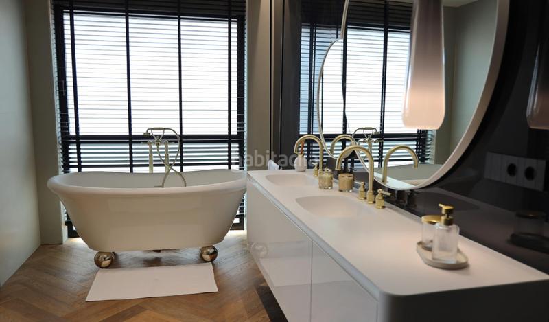 Foto b15272f7-71ae-4ea8-802e-dd31155f5fca. Pis amb calefacció aparcament a Sant Gervasi - Galvany Barcelona