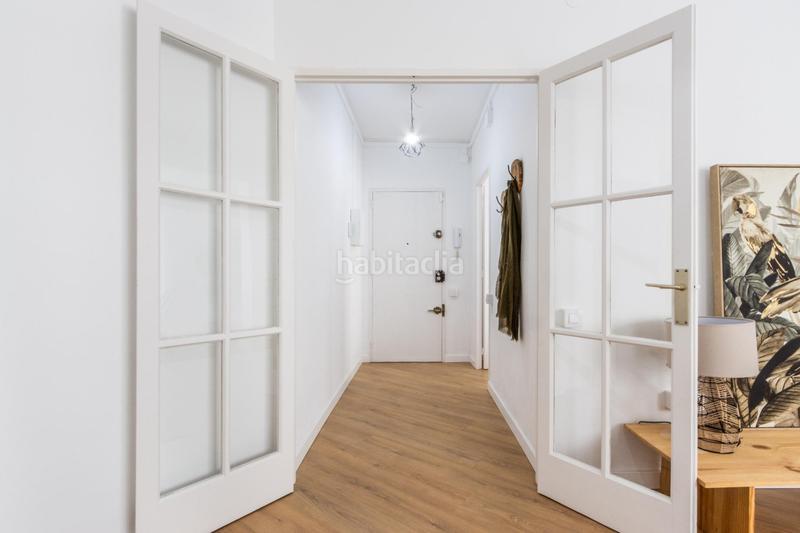 Foto 08346d6c-3266-4e71-8bed-bd29bc01db48. Piso  de 4 habitaciones, reformado y con balcones, cerca del parc de sant jordi en Terrassa