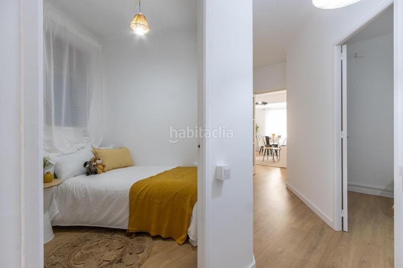 Foto 258abec0-4579-4e10-89f8-7c00bc9acc01. Piso  de 4 habitaciones, reformado y con balcones, cerca del parc de sant jordi en Terrassa