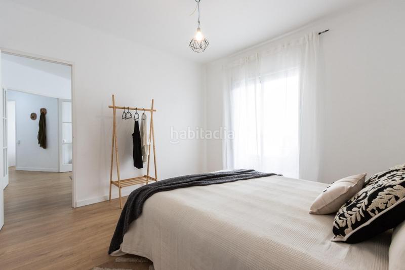 Foto 423f3bfb-ab89-468a-8a77-ae591dedd8eb. Piso  de 4 habitaciones, reformado y con balcones, cerca del parc de sant jordi en Terrassa