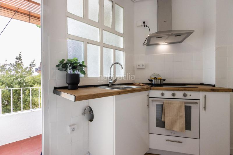 Foto 79782312-47cc-40e3-86ca-aac493272b06. Piso  de 4 habitaciones, reformado y con balcones, cerca del parc de sant jordi en Terrassa