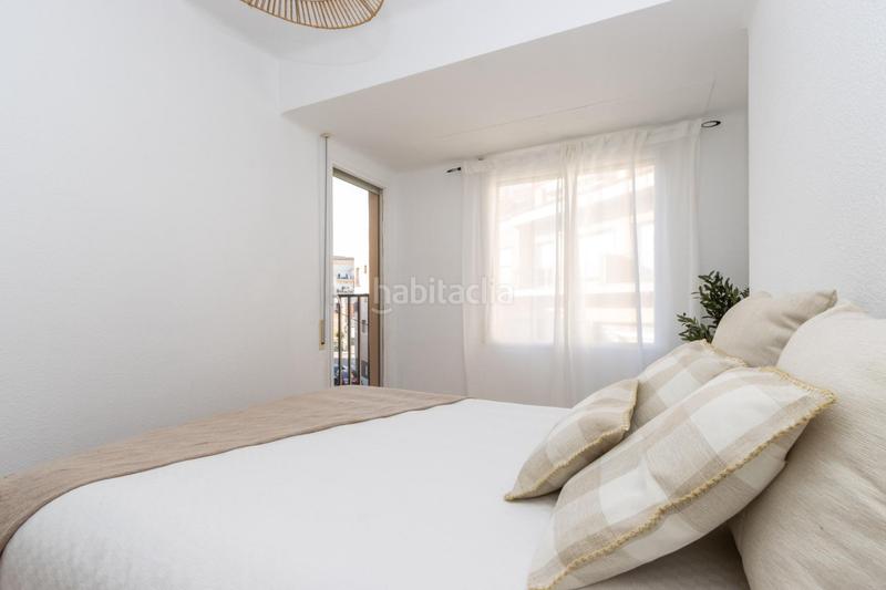 Foto 8c8214ab-8bbc-4e8f-a4e0-96a0af930fad. Piso  de 4 habitaciones, reformado y con balcones, cerca del parc de sant jordi en Terrassa