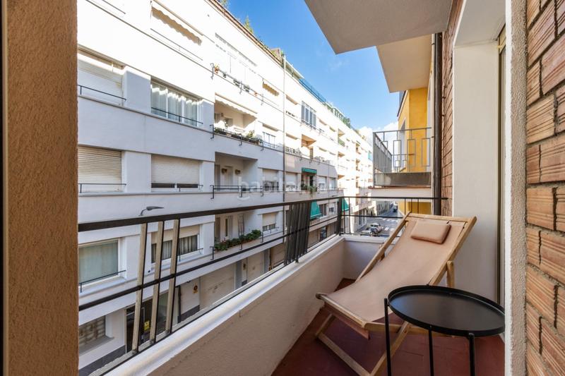 Foto cdf23122-40a0-46a7-95b9-f2af4c46a3d9. Piso  de 4 habitaciones, reformado y con balcones, cerca del parc de sant jordi en Terrassa