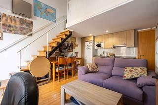 Etagenwohnung in Terrassa - cl garcia humet,de 33. Ideal inversores o parejas dúplex con terraza junto a vallparadí
