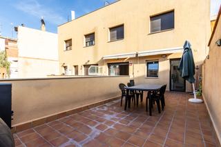 Pis  Terrassa - cl sant lluis,de 75. Piso 2 habitaciones con terraza de 32m y parking en roc blanc