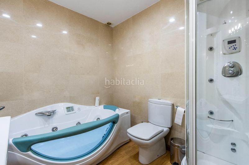 Foto 65d53ecb-c918-46cd-bfe5-b67cf561592e. Casa a schiera con riscaldamento parcheggio in Barri del Centre Terrassa