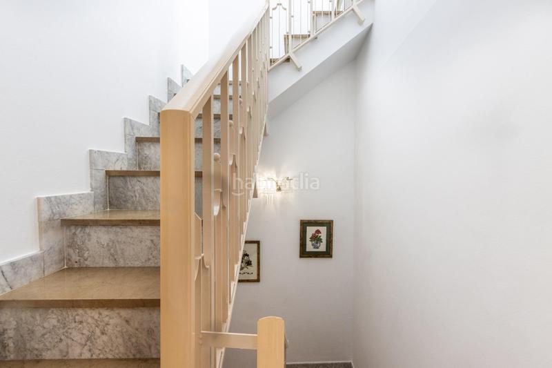 Foto 66d2844d-c405-4f3f-a72d-7b7d7e23c196. Casa a schiera con riscaldamento parcheggio in Barri del Centre Terrassa