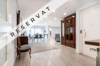 Casa adossada  Terrassa - carrer sant quirze, de. Casa diseñada para inspirar a cada miembro de la familia