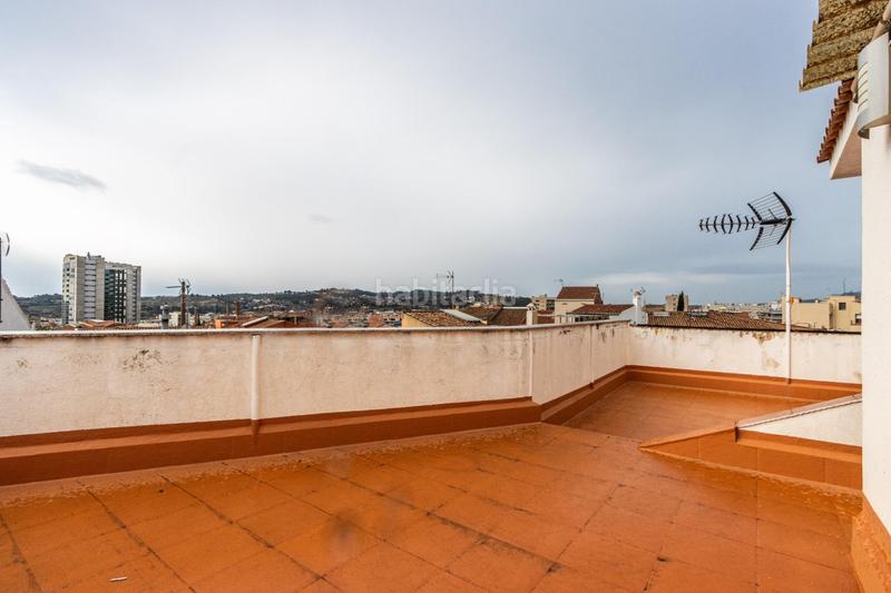 Foto 8e03b598-8a7b-440a-8681-7d043120a855. Casa a schiera con riscaldamento parcheggio in Barri del Centre Terrassa