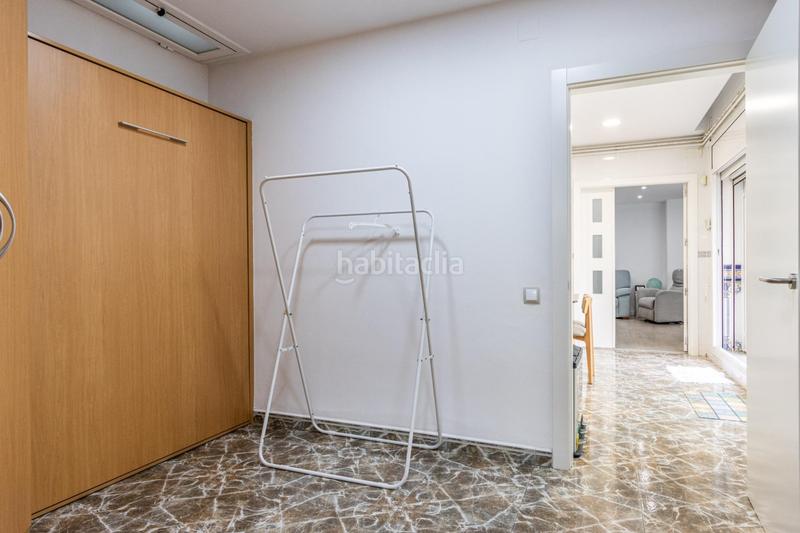 Foto d3134aa8-4d17-4b73-ad03-4f17f572a99b. Casa a schiera con riscaldamento parcheggio in Barri del Centre Terrassa