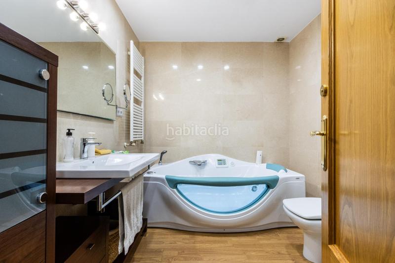 Foto d5960220-608e-452c-a2b7-0763362fdaf3. Casa a schiera con riscaldamento parcheggio in Barri del Centre Terrassa