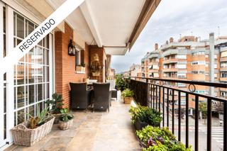 Àtic  Terrassa - cl dr. pearson,del. Espacio, luz y calidez en pleno vallparadís