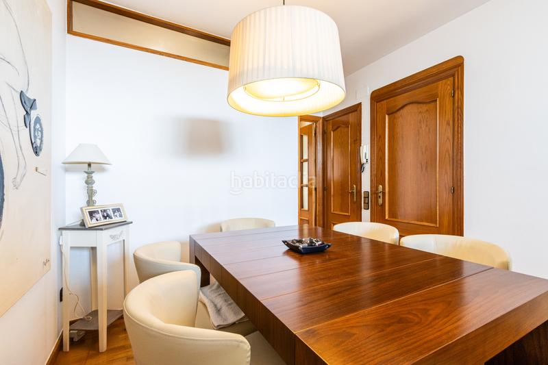 Foto 24666076-7b7f-4eed-9803-a53e3aa0475a. Reihenhaus mit parking in Barri del Centre Terrassa