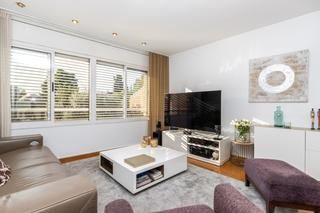 Maison jumelée à Cementiri Vell. Lovely home con ubicación 10 y orientada a sur!