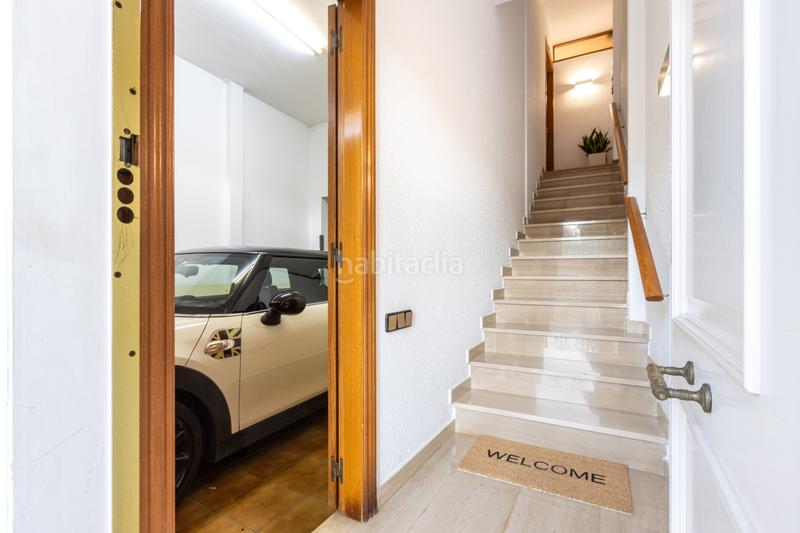 Foto dde7353c-d0d4-4a3f-b90c-b6a10a914118. Reihenhaus mit parking in Barri del Centre Terrassa