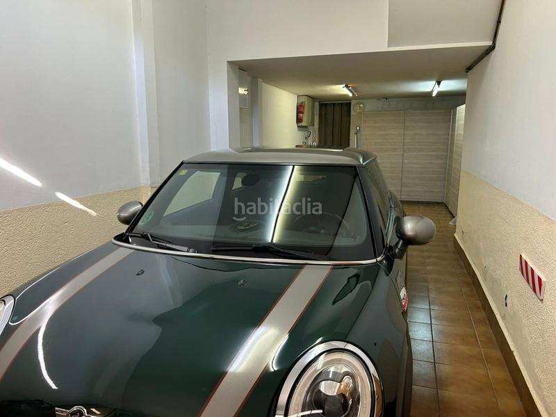 Foto f02abc65-ce38-45b7-a27f-b340feaa7688. Reihenhaus mit parking in Barri del Centre Terrassa