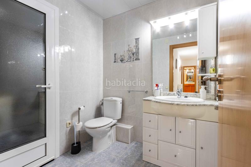 Foto f409904f-525e-4286-9ed0-afcb178de9e8. Appartement avec chauffage parking dans Ca n'Aurell Terrassa