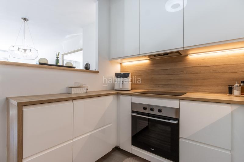 Foto 8f67aef2-fbf8-49f4-bd90-5c4551c44abe. Piso dúplex con terraza y plaza de parking incluida en Terrassa