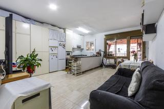 Penthouse in Can Palet. Ático luminoso con terraza orientada al este y 3 habitaciones am