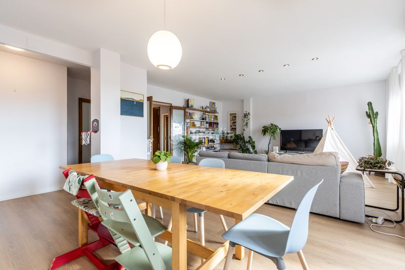 Foto 2319753f-5a7f-46cb-bfdf-4f85b107b9cb. Pis amb calefacció a Barri del Centre Terrassa