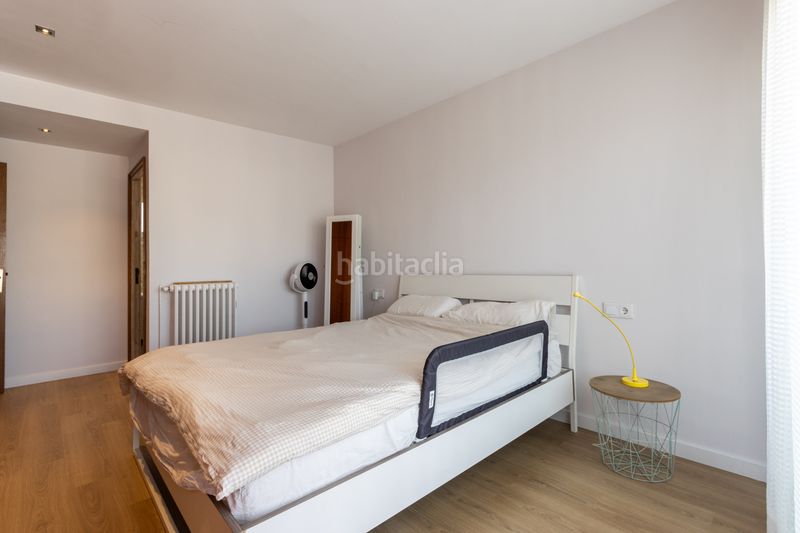 Foto 2ab15f2d-48c4-4c9d-bbc3-2e60221e9faf. Pis amb calefacció a Barri del Centre Terrassa