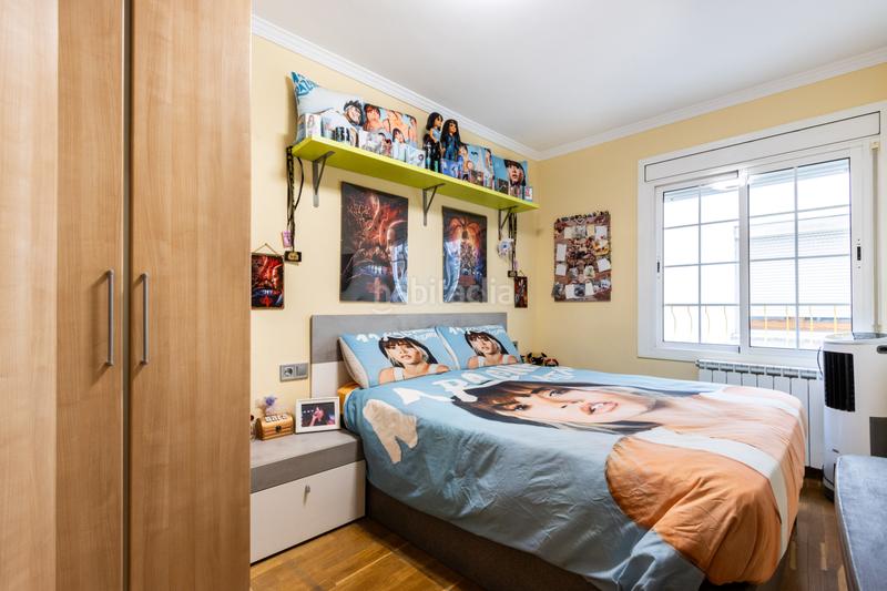 Foto 55895a7a-af08-4ef4-95ec-5b04d65e8a98. Pis amb calefacció aparcament a Ca n'Aurell Terrassa