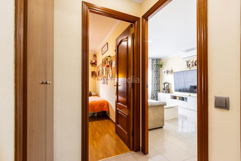 Foto b58a7ac3-24d8-4ab2-aacf-2b7c2f7676b6. Pis amb calefacció aparcament a Ca n'Aurell Terrassa