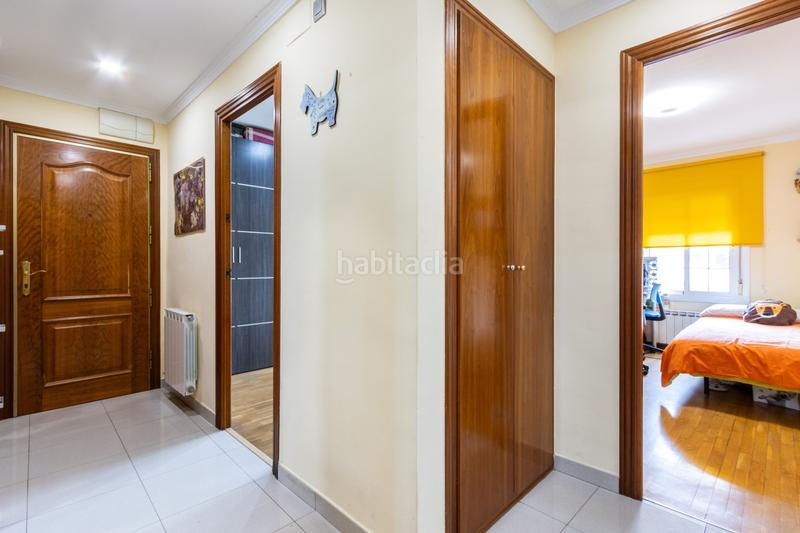 Foto fe537df8-c1b0-4451-9807-58dca823d123. Pis amb calefacció aparcament a Ca n'Aurell Terrassa