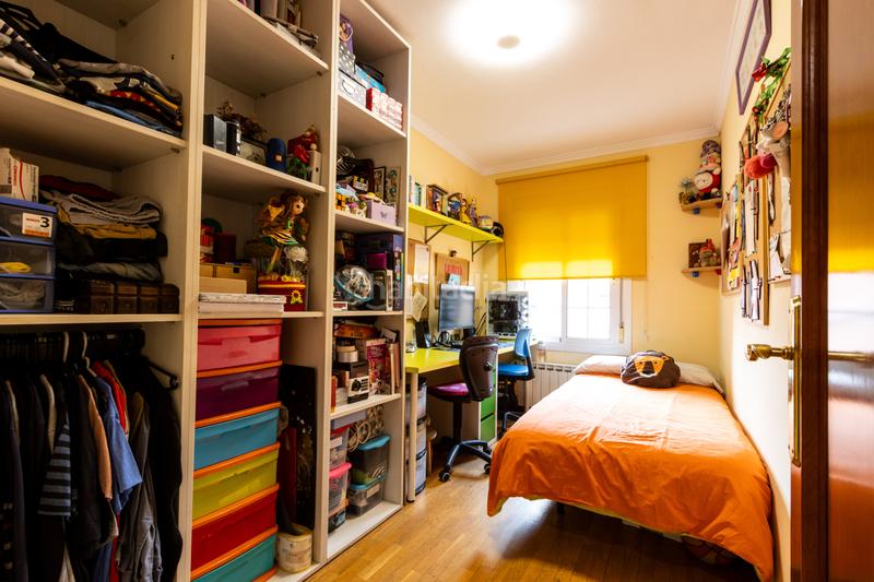 Foto ffe04b1b-152c-48b8-8ac4-72e20529a15e. Pis amb calefacció aparcament a Ca n'Aurell Terrassa