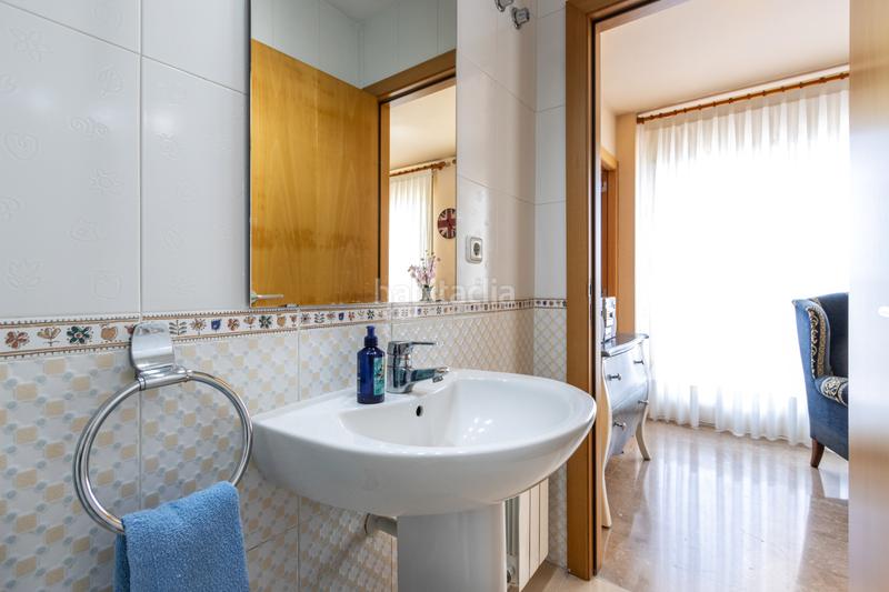 Foto 2da36e1e-61f1-447d-9cc5-08e634ddd6a7. Àtic amb calefacció aparcament a Barri del Centre Terrassa