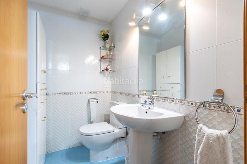 Foto 38c04937-b03b-457c-b8fb-e7e81e043f76. Àtic amb calefacció aparcament a Barri del Centre Terrassa