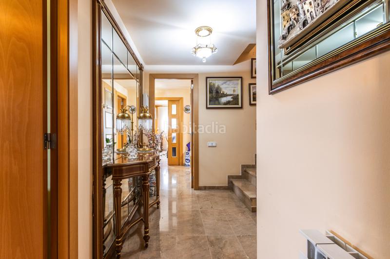 Foto 39d96510-4000-42b9-bba4-1b30212973b2. Àtic amb calefacció aparcament a Barri del Centre Terrassa