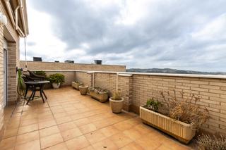 Àtic  Terrassa - cl igualtat,de la 3. Atico duplex increible en vallparadis