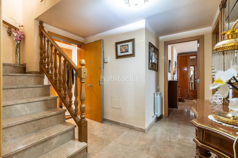 Foto 7e450b3f-6a8f-4ca3-9b0f-36ac1e1c936e. Àtic amb calefacció aparcament a Barri del Centre Terrassa