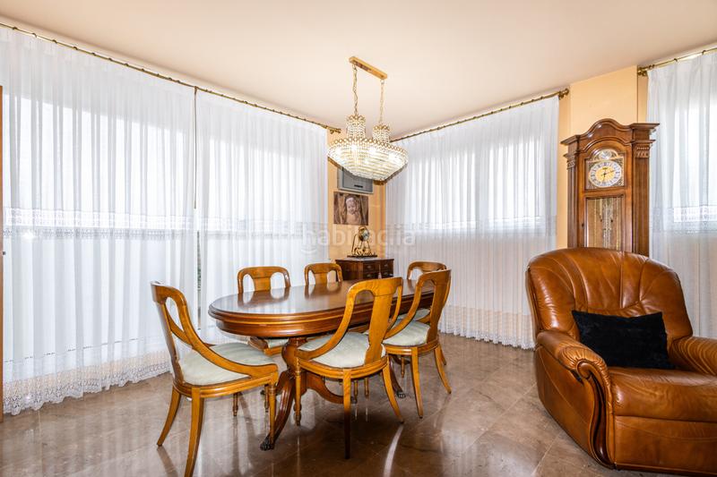 Foto c0c27236-aaa5-4351-adc0-ab64c55b2649. Àtic amb calefacció aparcament a Barri del Centre Terrassa