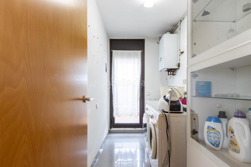 Foto c0dd3428-8574-4449-9538-1f7adb13e8c3. Àtic amb calefacció aparcament a Barri del Centre Terrassa