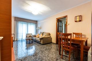 Pis  Terrassa - avinguda can boada del pi. Para famlias que buscan espacio y ubicacin prctica