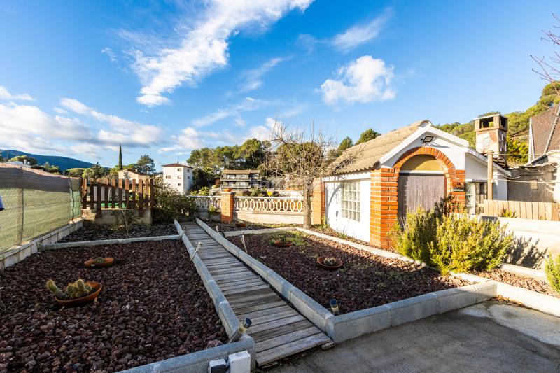 Foto 05c169a1-381a-4533-9fd0-6b83e0b629e6. Casa amb calefacció aparcament a Vacarisses