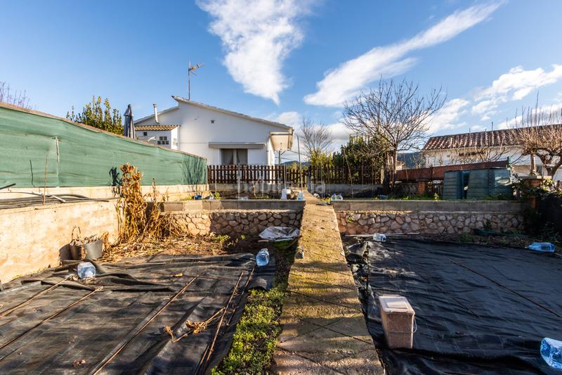 Foto 973ed796-ea80-44c3-b007-81b95c88ec22. Casa amb calefacció aparcament a Vacarisses