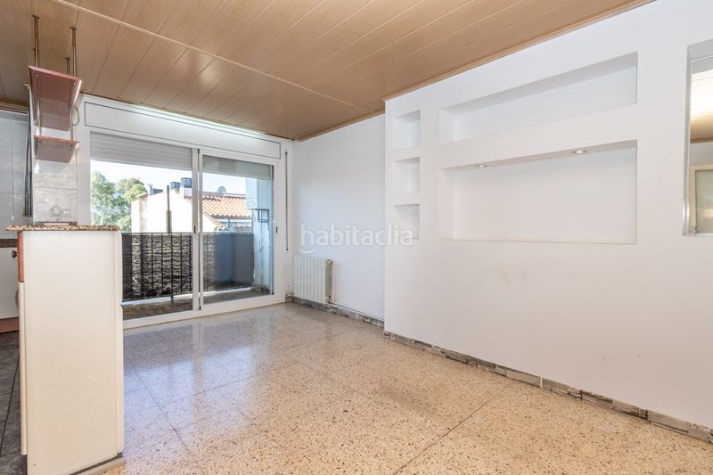 Foto fcec38a7-0463-4d0c-a71d-0ae6331324aa. Pis amb calefacció a Ca n'Aurell Terrassa