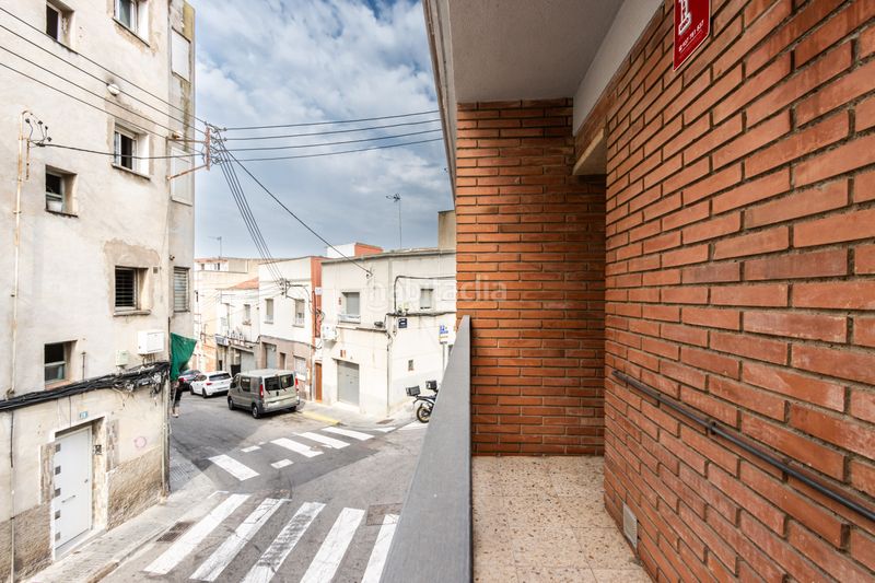 Foto 05abedf2-3b0e-457e-ac46-d0aaaa778a19. Casa adossada amb calefacció aparcament a La Maurina Terrassa
