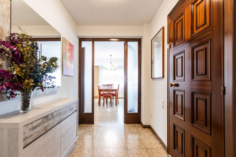 Foto 542fbb10-dd0d-4ea5-85c0-92130ddaf845. Casa adossada amb calefacció aparcament a La Maurina Terrassa