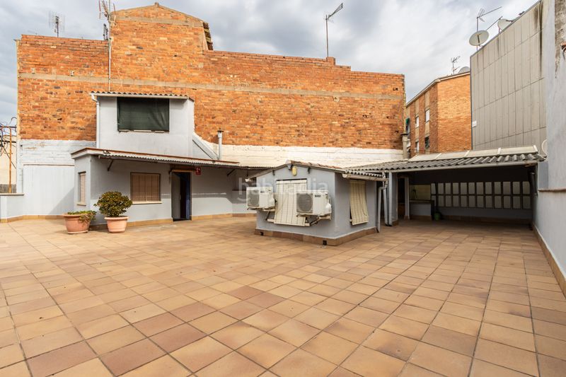Foto ad55d1bd-0386-49ea-8e20-64e49d8524bb. Casa adossada amb calefacció aparcament a La Maurina Terrassa